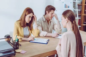 Read more about the article Understanding Debts After Separation: Insights from Divorce and Family Law Specialists Melbourne