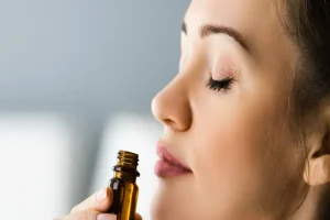 Read more about the article Essential Oils & Neuroplasticity: Can Smell Retrain Your Brain?