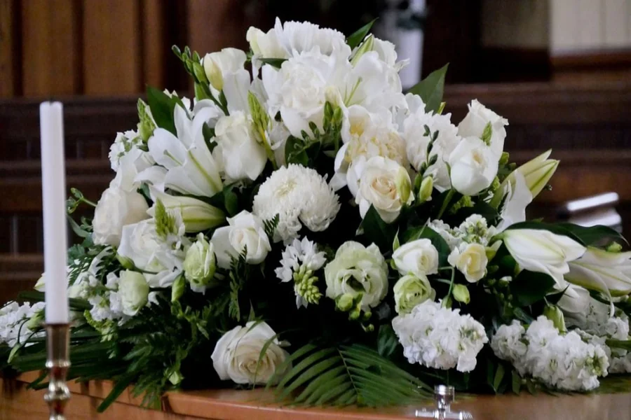 You are currently viewing Tips for Ordering Funeral Flowers on Short Notice