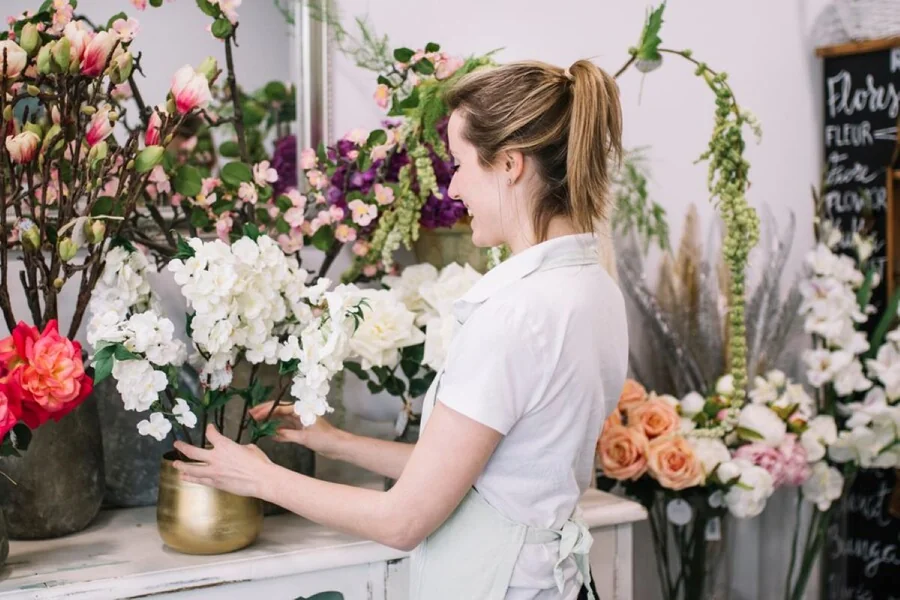 You are currently viewing What To Expect When Scheduling Flower Delivery For The First Time