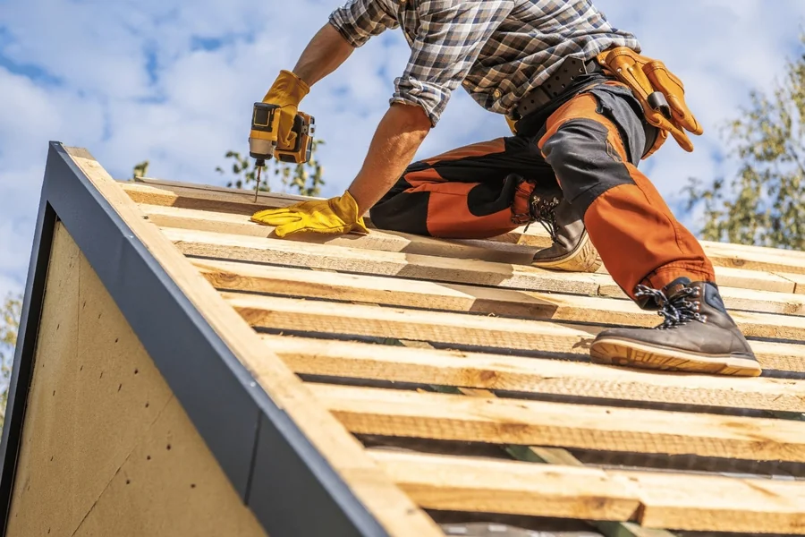 You are currently viewing A Homeowner Guide to Roof Repair Services in Canton