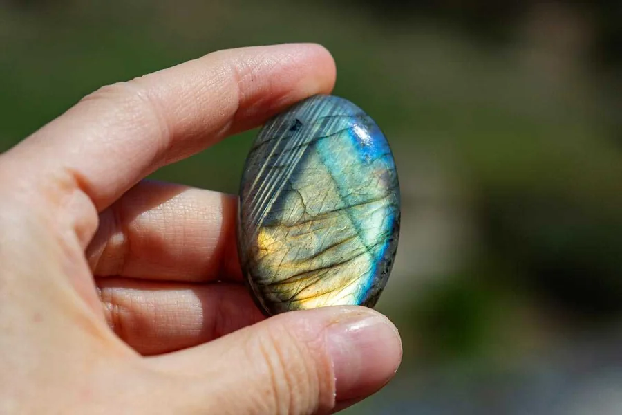 You are currently viewing Labradorite Meaning Explained – Power, Symbolism, and Healing Energy