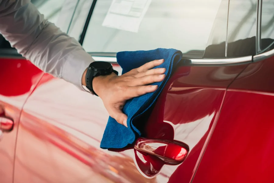 You are currently viewing Auto Tinting in Kennesaw: A Comprehensive Buyer’s Guide for Georgia Drivers