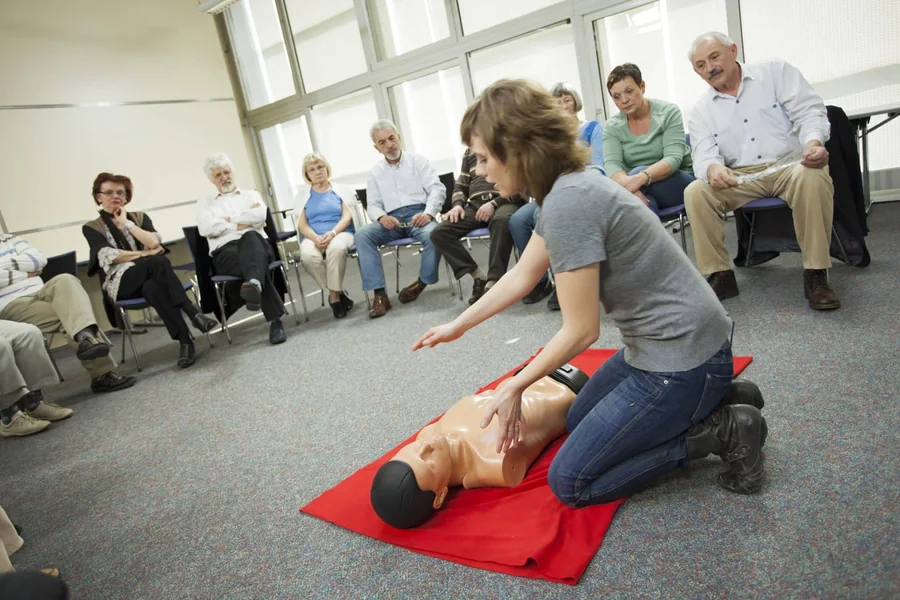 You are currently viewing Life’s Most Important Lessons Are Like Safety Nets: Why London Ontario Residents Are Getting CPR Certified