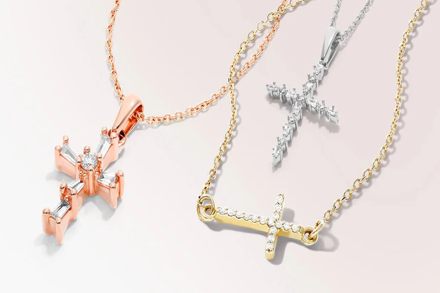 You are currently viewing Why Every Jewelry Collection Needs a Signature Cross Pendant Necklace?