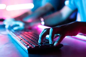 Read more about the article The Unexpected Skills People Build Through Online Gaming