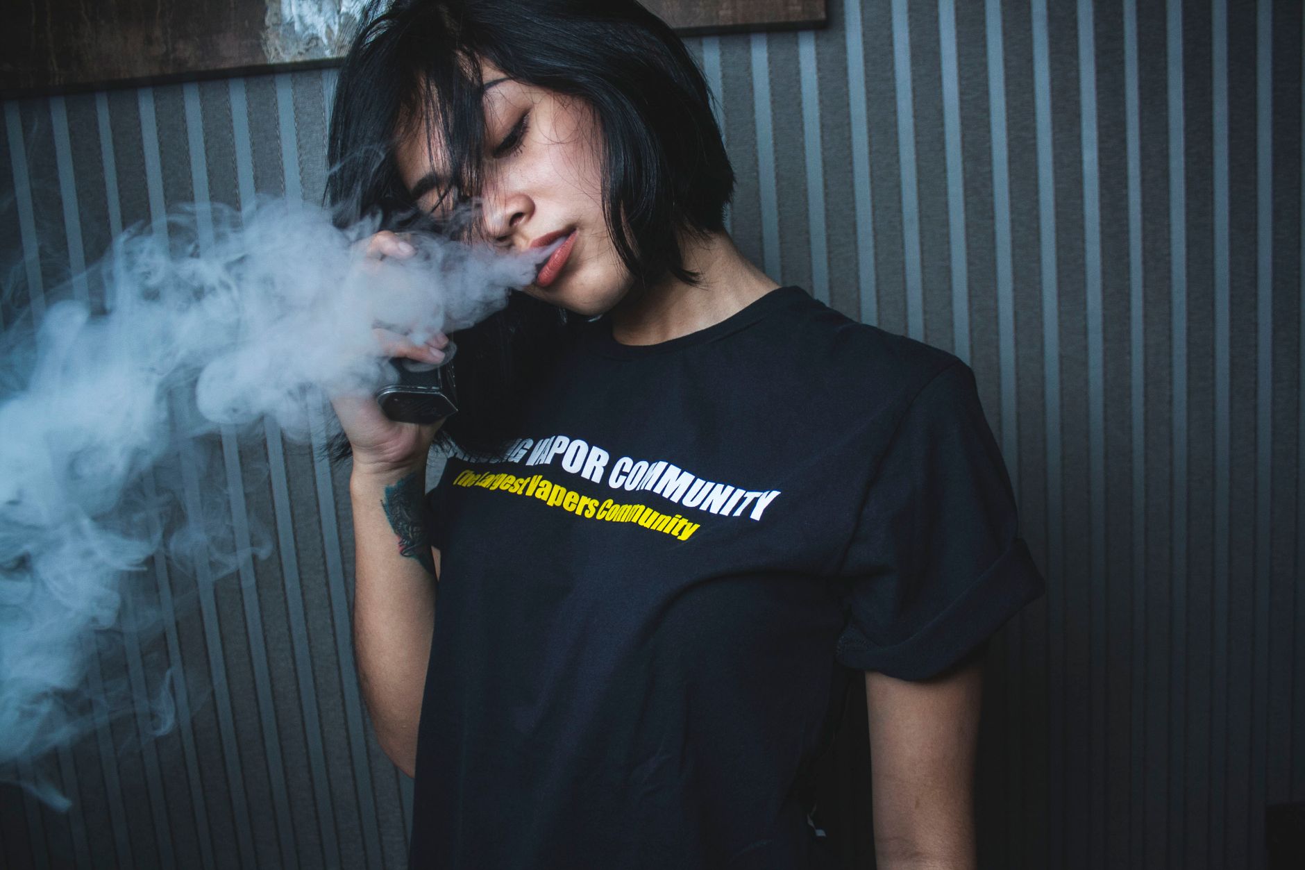 You are currently viewing How Online Vape Shops Improve Product Accessibility